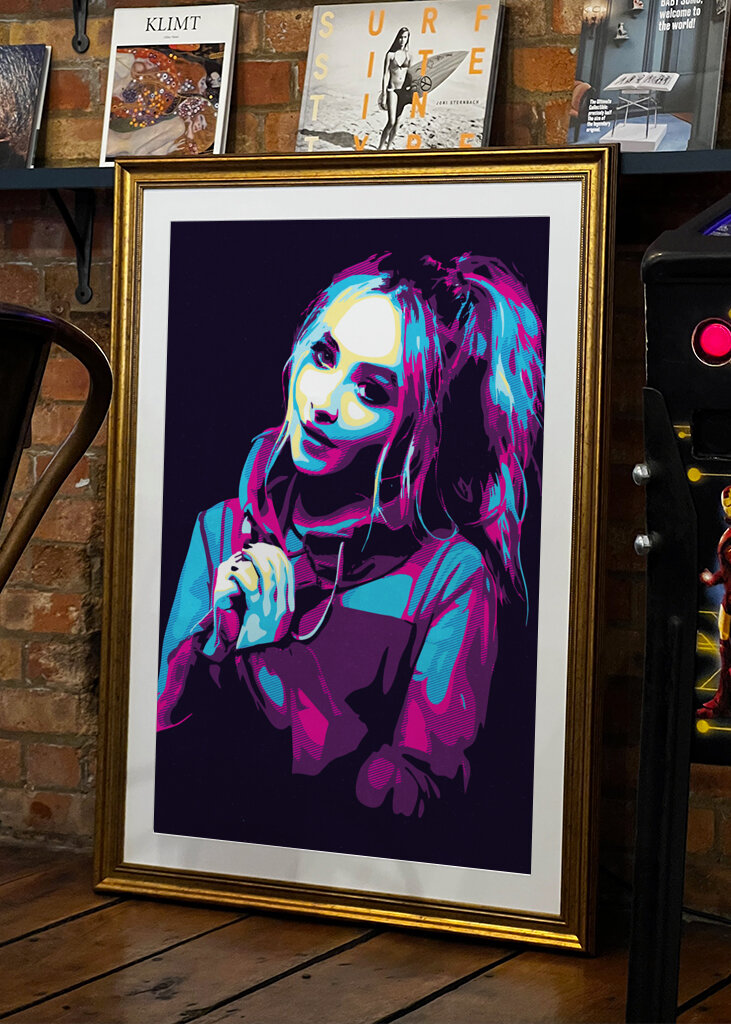 Sabrina Carpenter 80s Retro