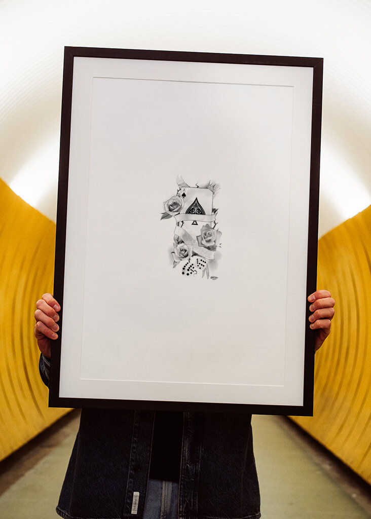 Mezi štěstím a růžemi 