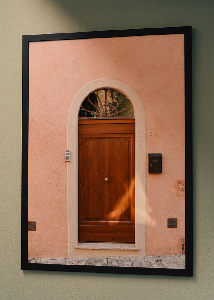 Staré hnědé dveře | Itálie 