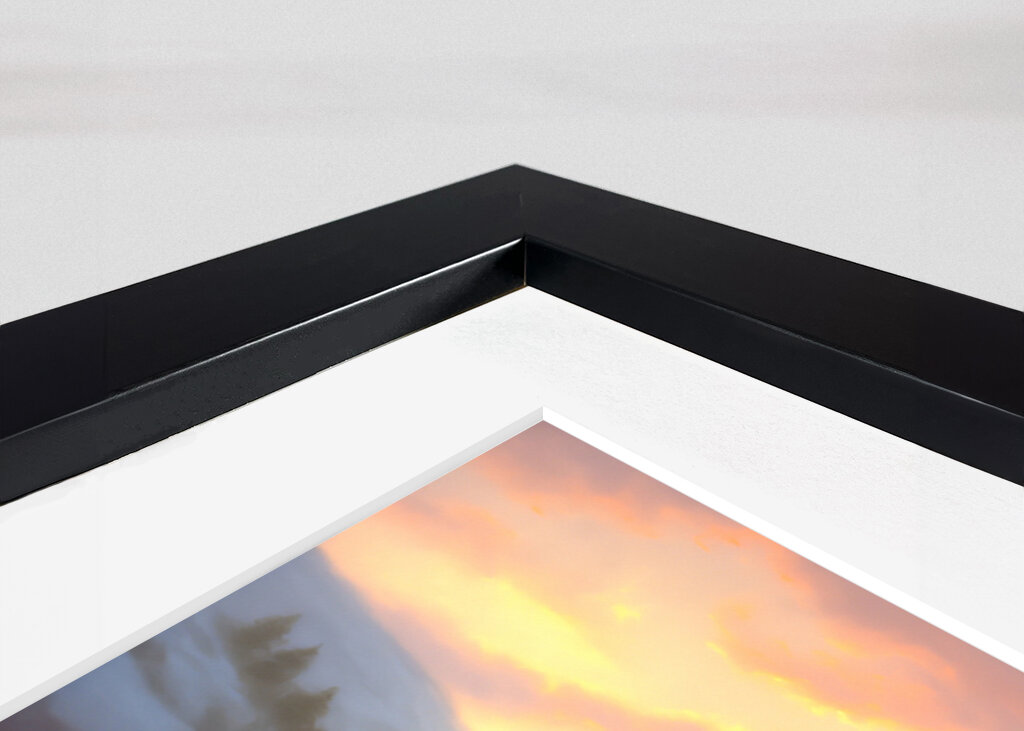 Sněhulák u zimní chaty