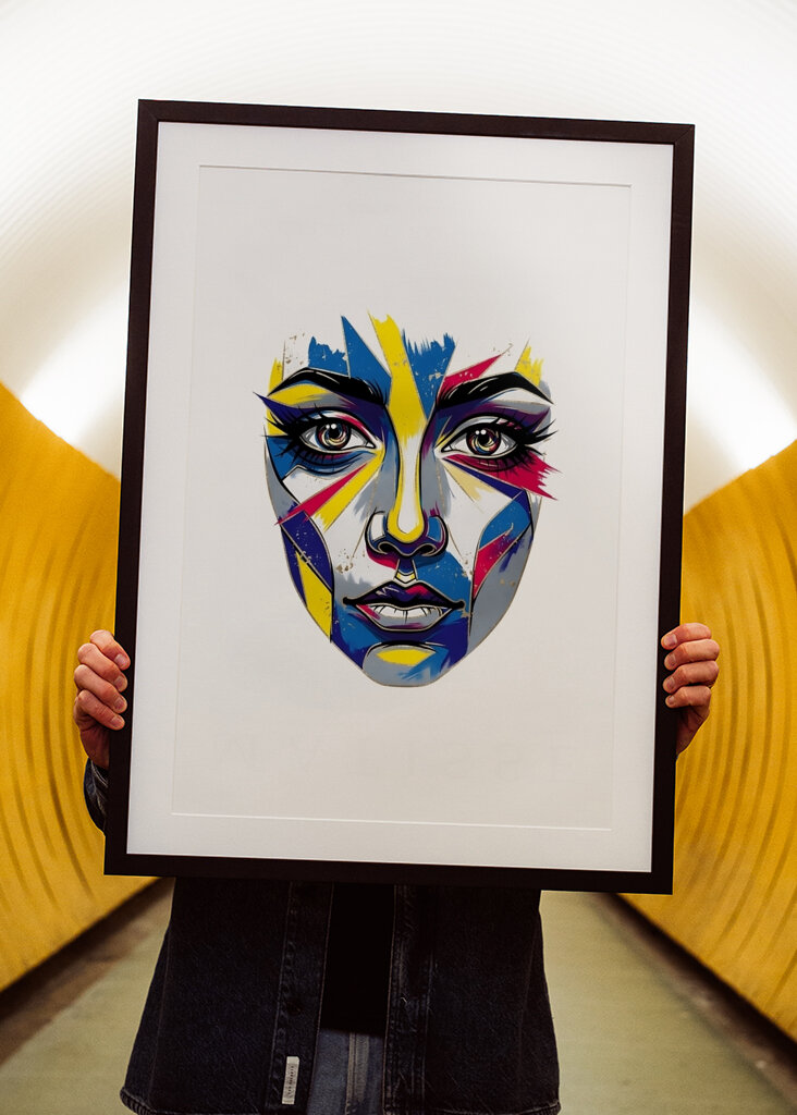 Abstrakt ansigtskunstvibration – fed moderne vægdekoration til stilfuldt interiør