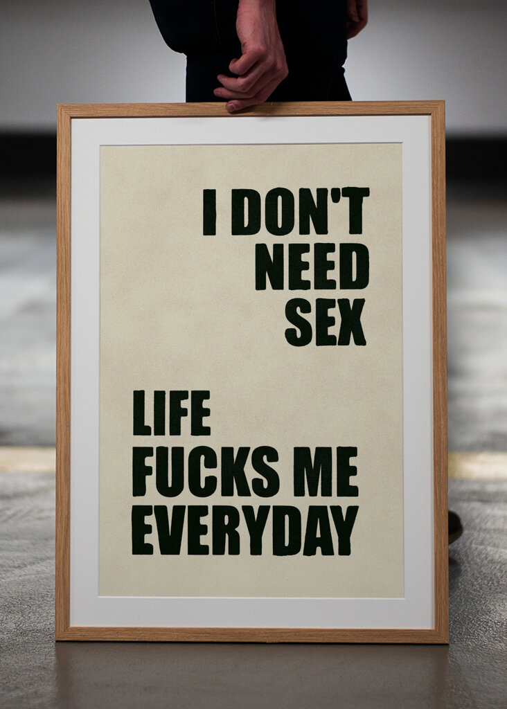 Nie potrzebuję seksu, życie pieprzy mnie każdego dnia