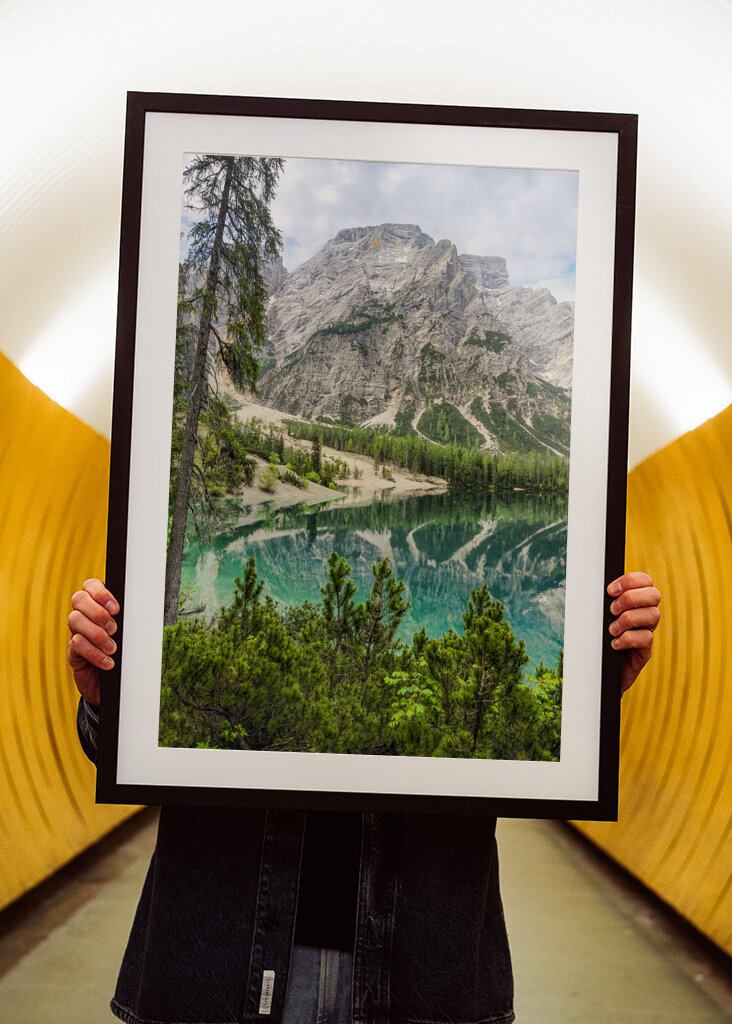 Tranquil Reflections: A Serene Mountain Lake Landscape