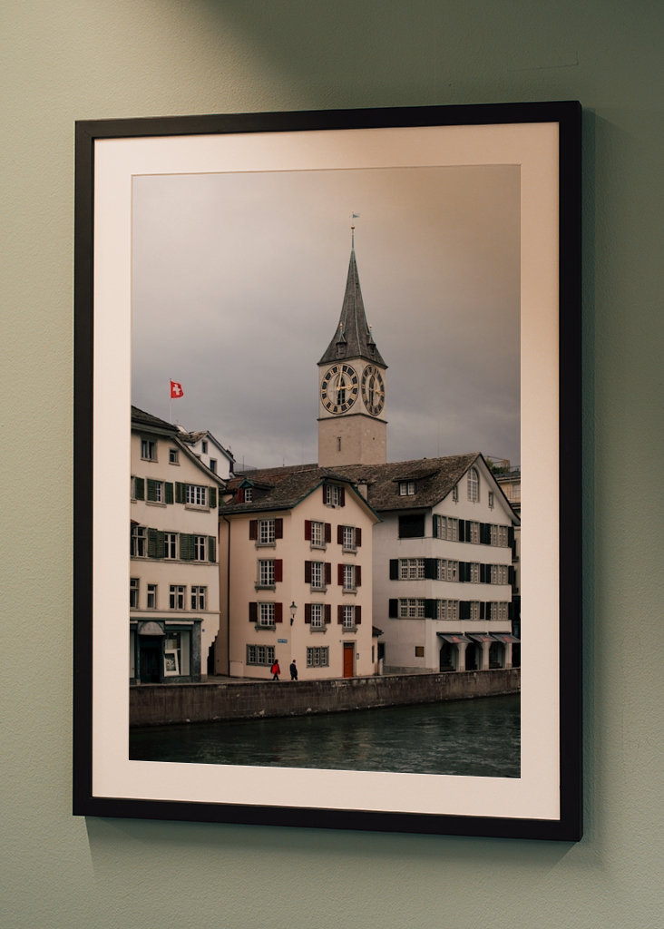 Am Ufer des Flusses Zürich