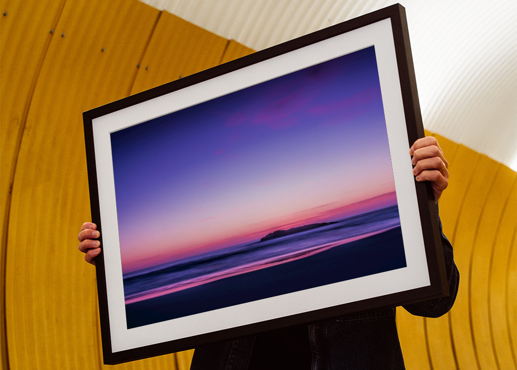 Lila und blauer Meerblick