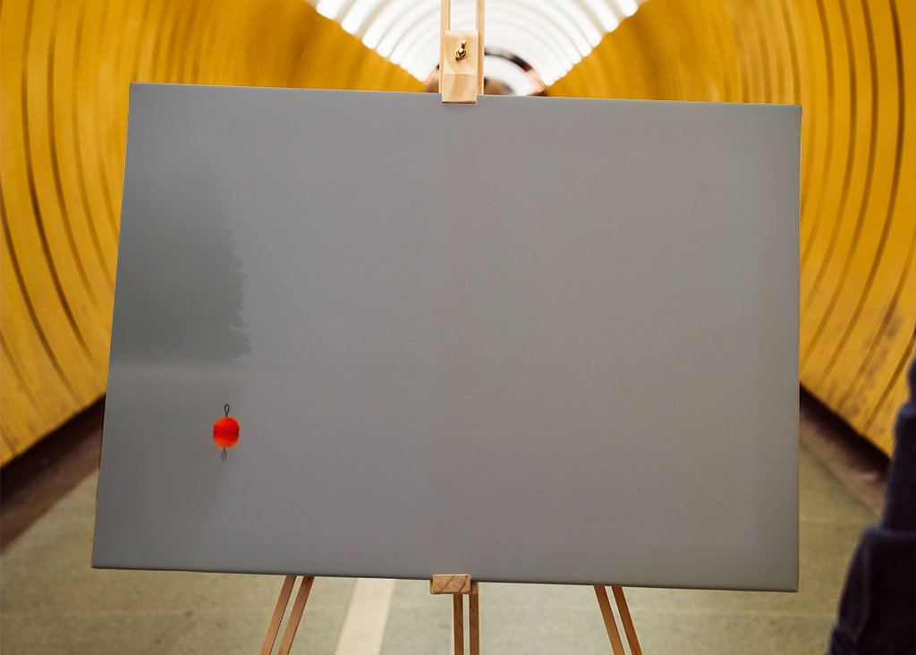 Mlhavý den u jezera