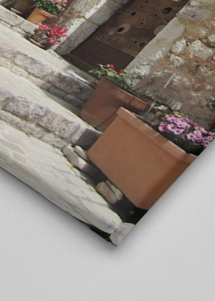 Lépcsőház a sikátorban