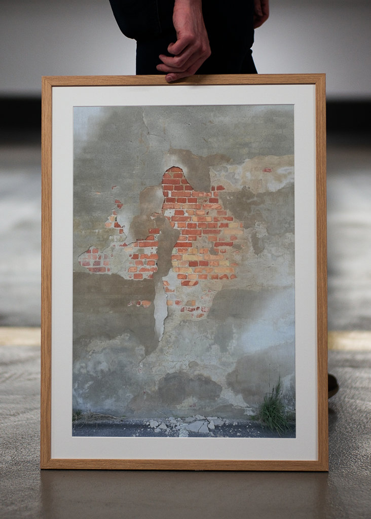 Zastrčená cihlová zeď