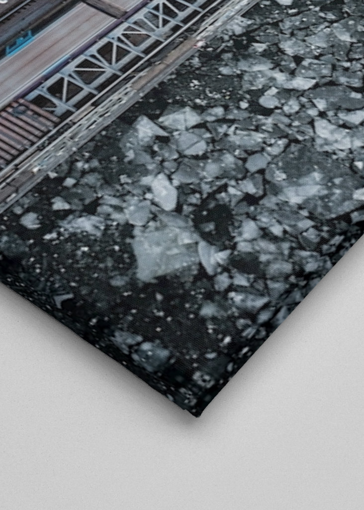 Söderströmbrücke im Winter