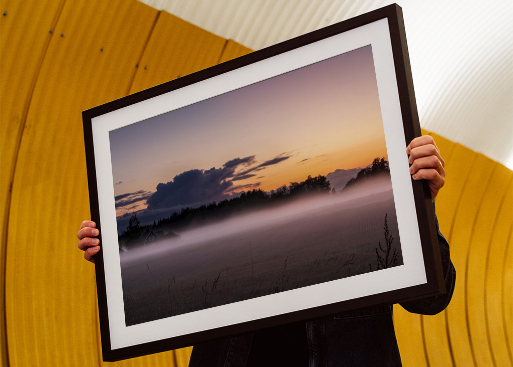 Nebeliger Herbstabend