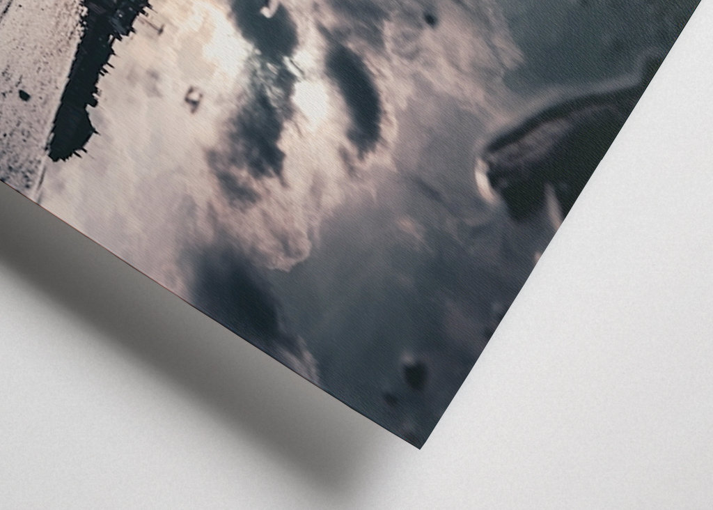 Söder Mälarstrand reflects