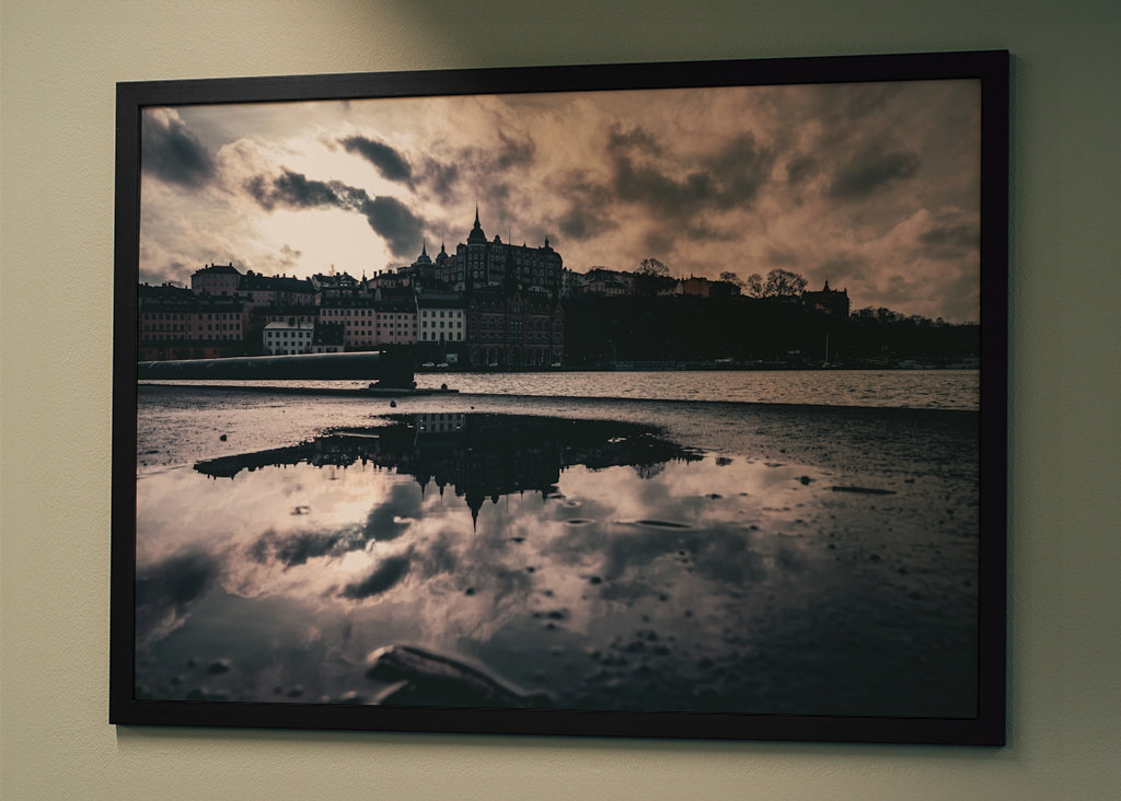 Söder Mälarstrand reflects