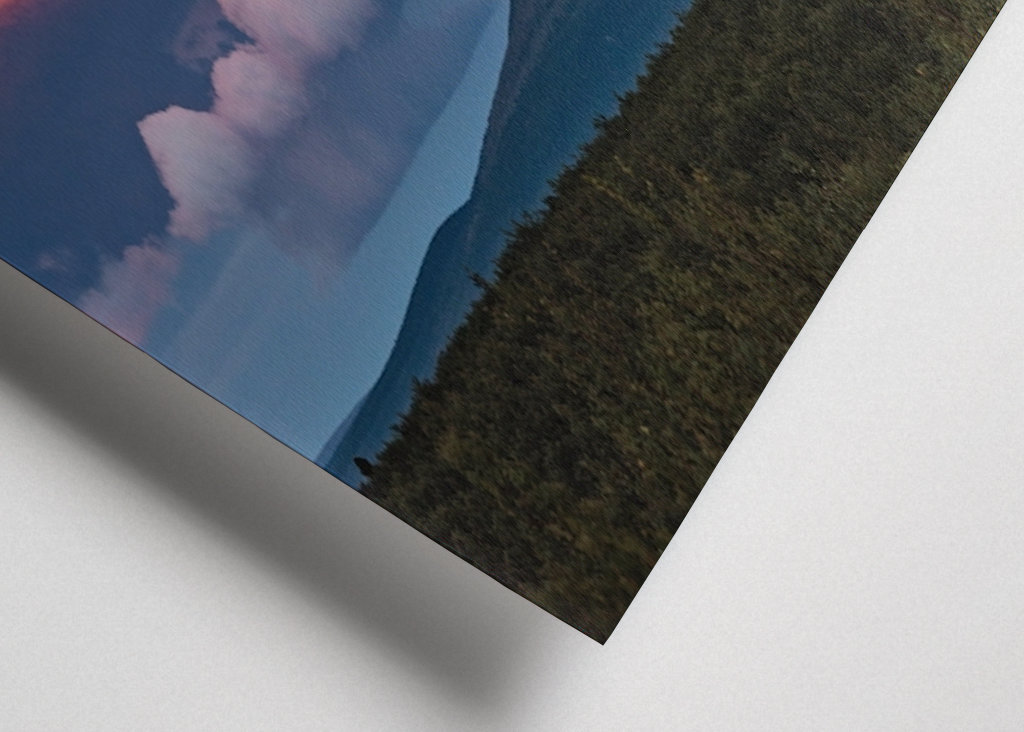 Auringonlasku Lapin tuntureilla