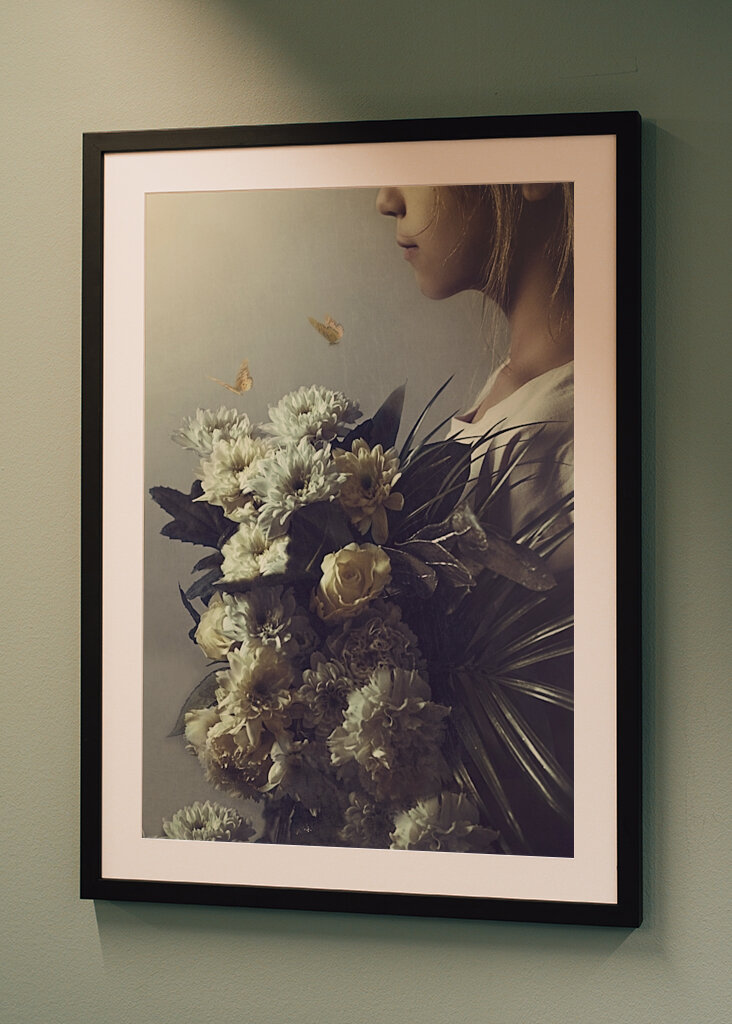 Das Mädchen mit dem Strauß