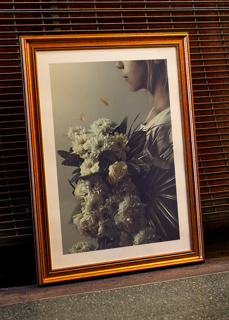 Das Mädchen mit dem Strauß