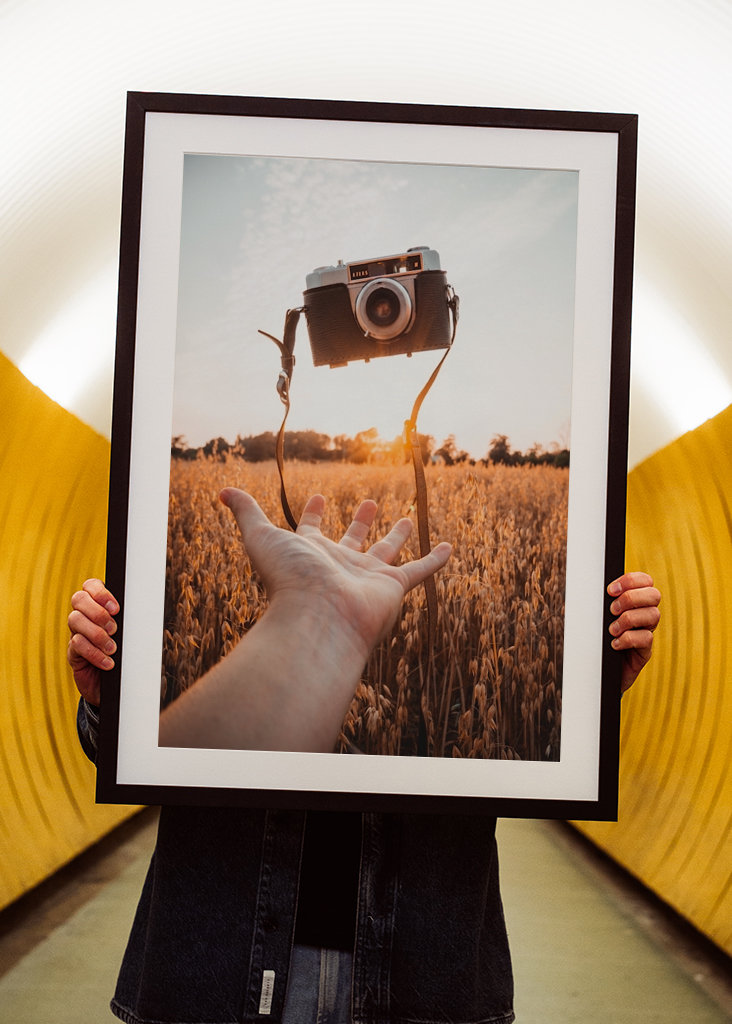 Flytande Retro Kamera