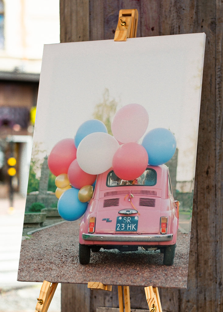 Legrační růžový klasický balónek do auta