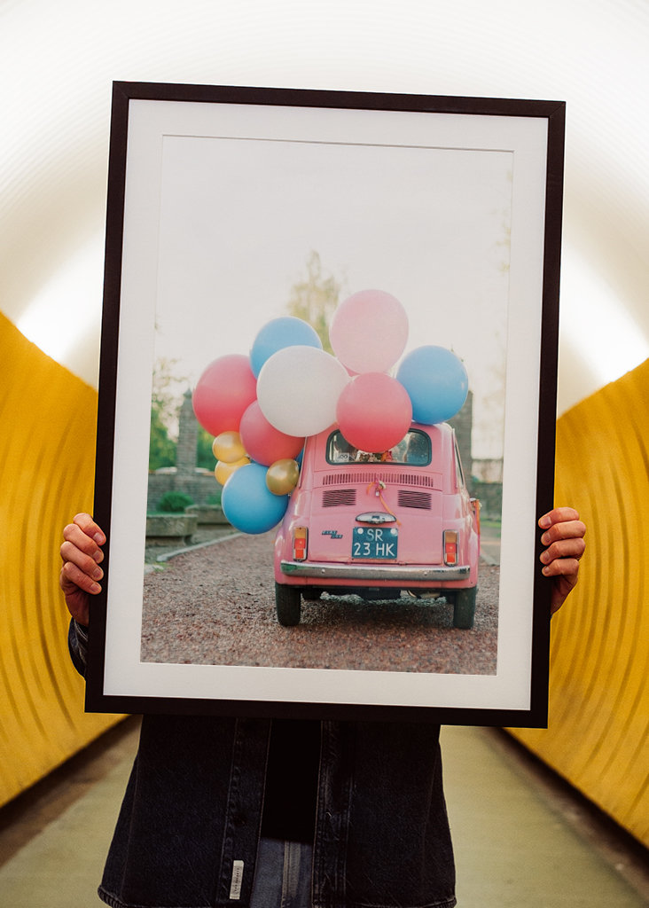 Legrační růžový klasický balónek do auta