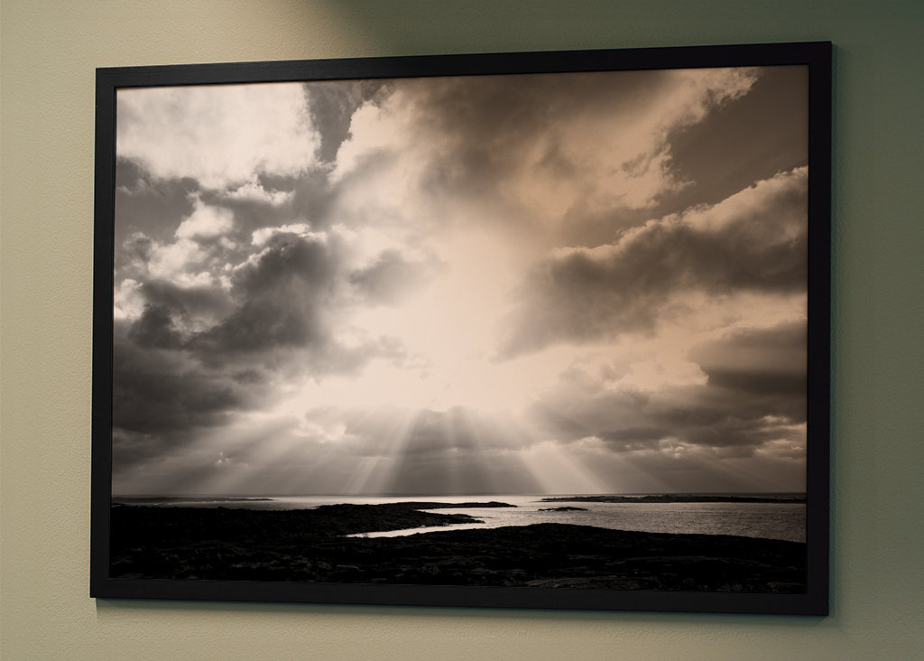 Light shining through no.I