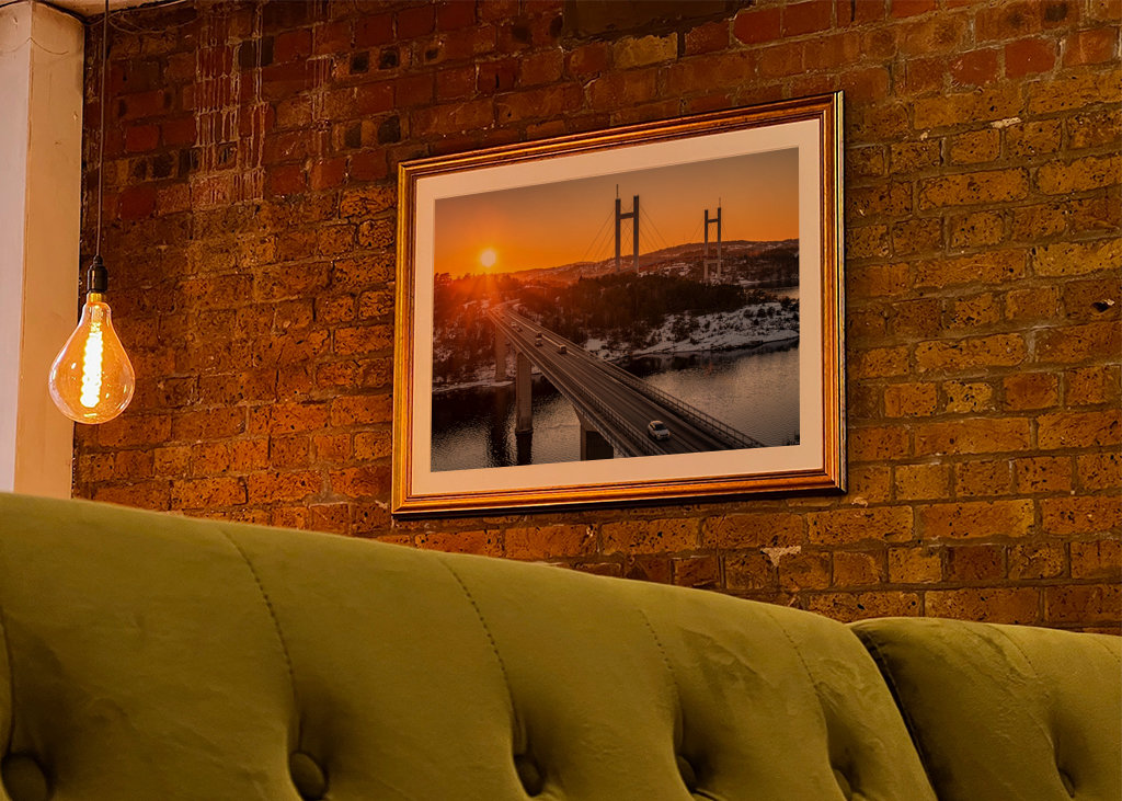 Západ slunce nad mosty Tjörn