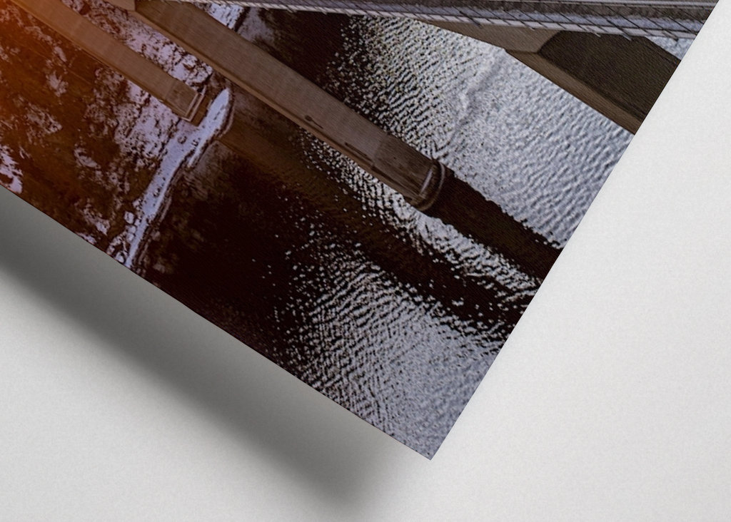 Západ slunce nad mosty Tjörn