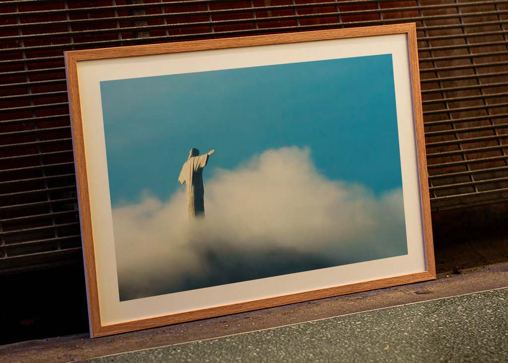 Statuen af Kristus i skyer