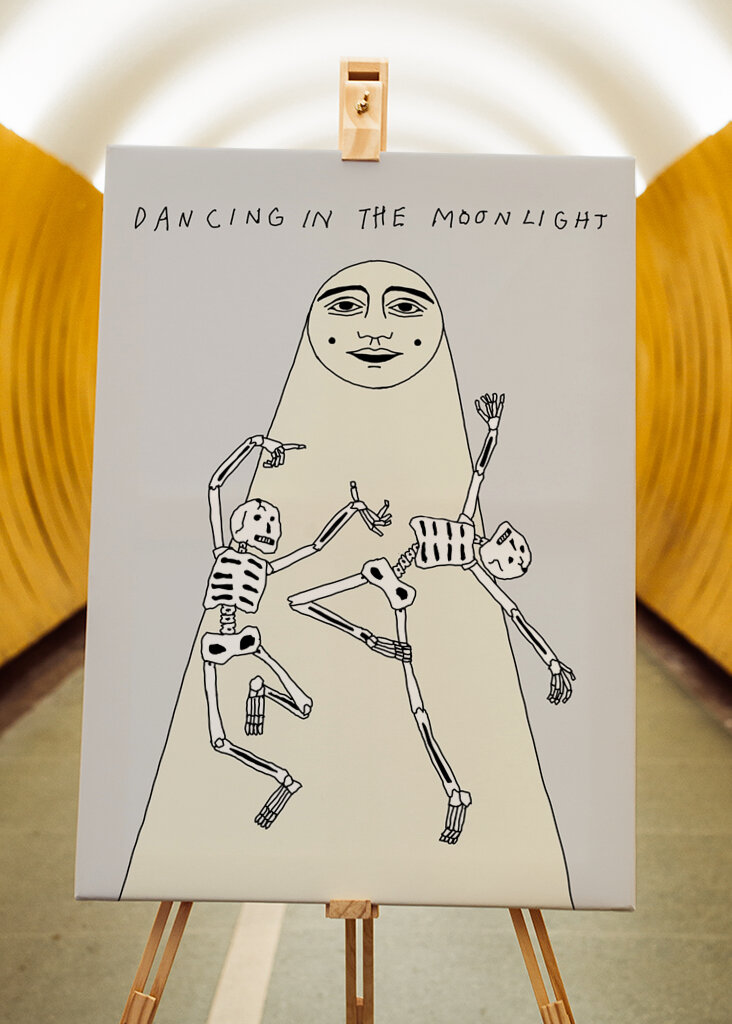 Dancing in the moonlight 