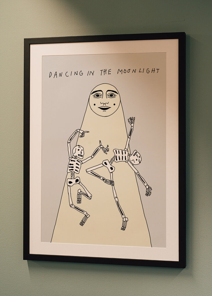 Dancing in the moonlight 