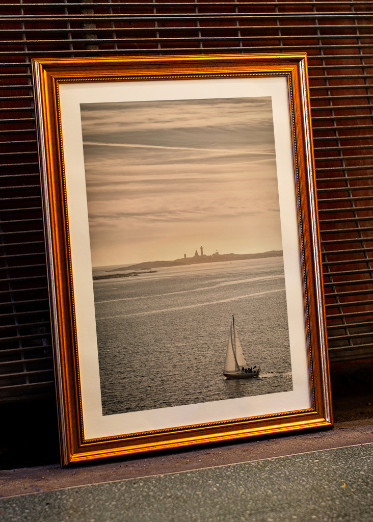 Żaglówka i latarnia morska Vinga