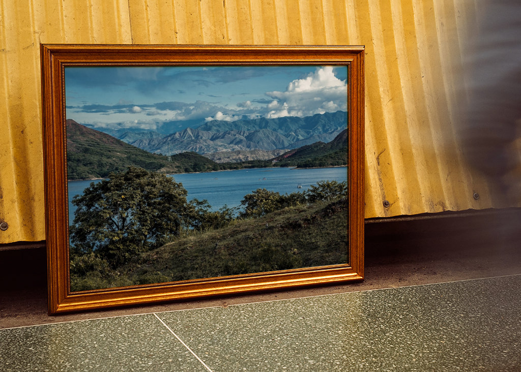 The mountains and the Lake