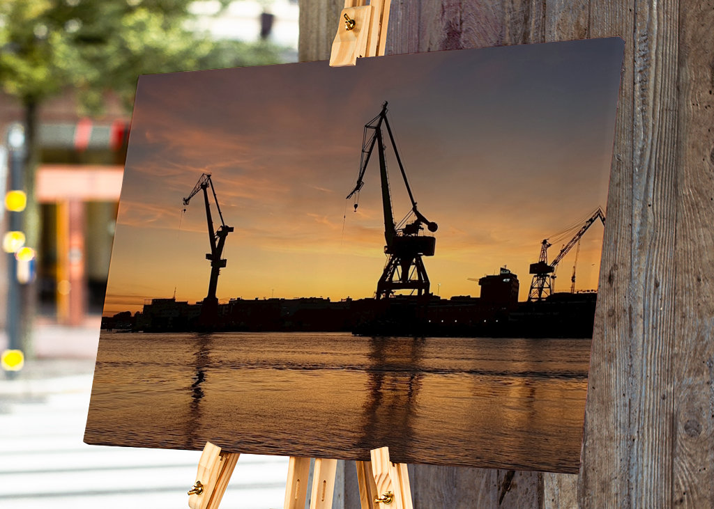 Kraner ved solnedgang 