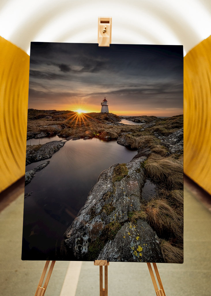 Leuchtturm bei Sonnenuntergang