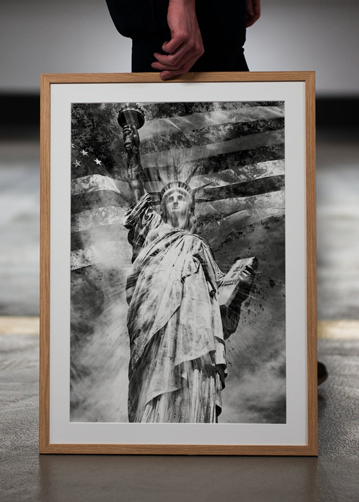 Modern Art STATUE OF LIBERTY