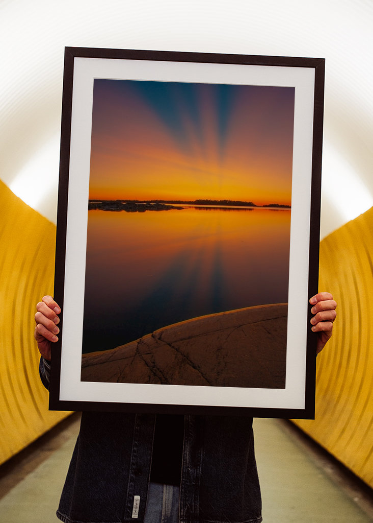 Abendliche Reflexion im Archipel