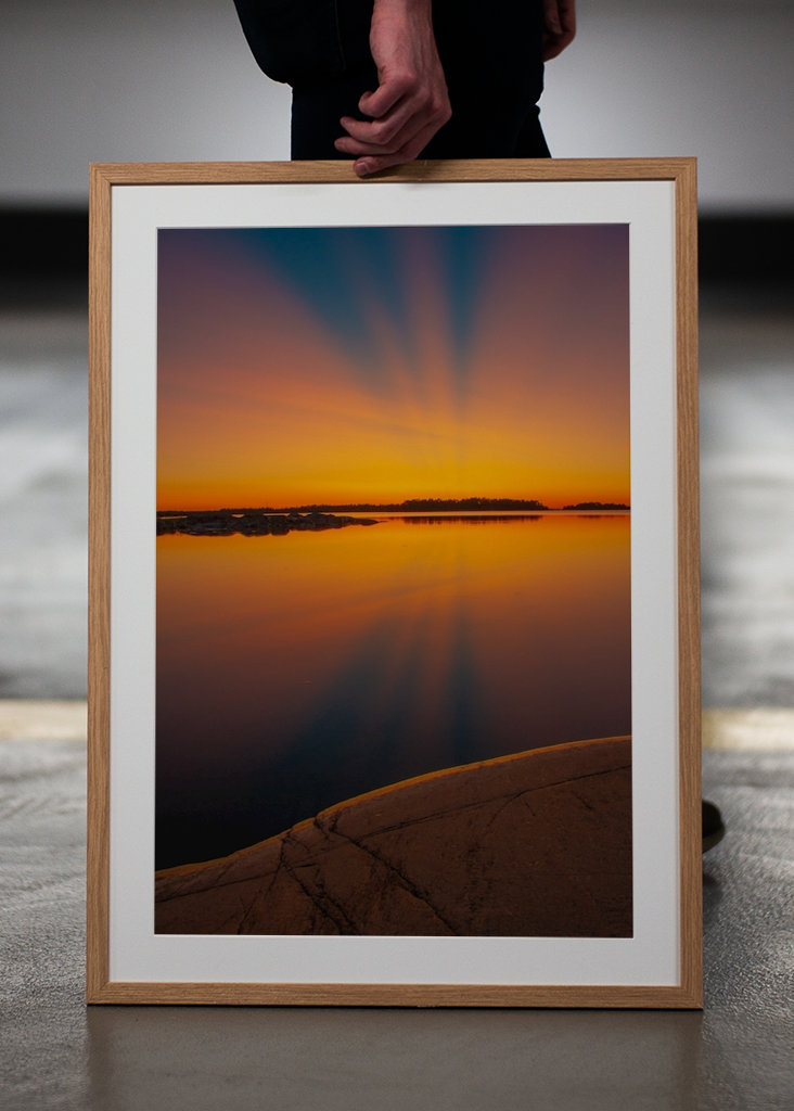 Abendliche Reflexion im Archipel