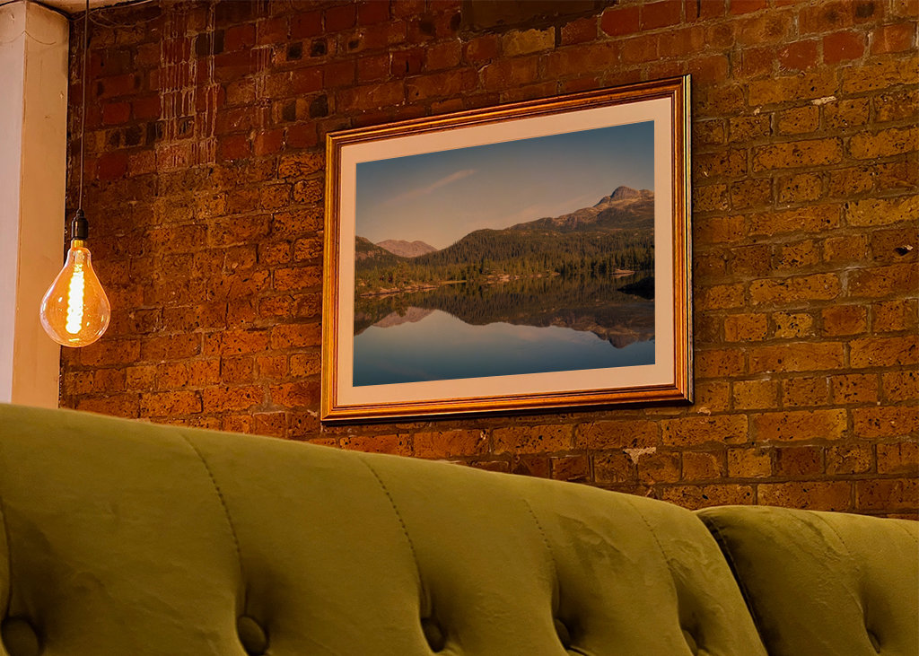 The lake right by the mountain