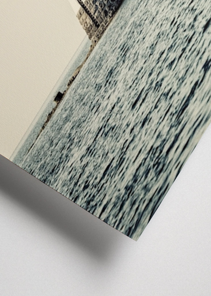 Maják, moře a obzor