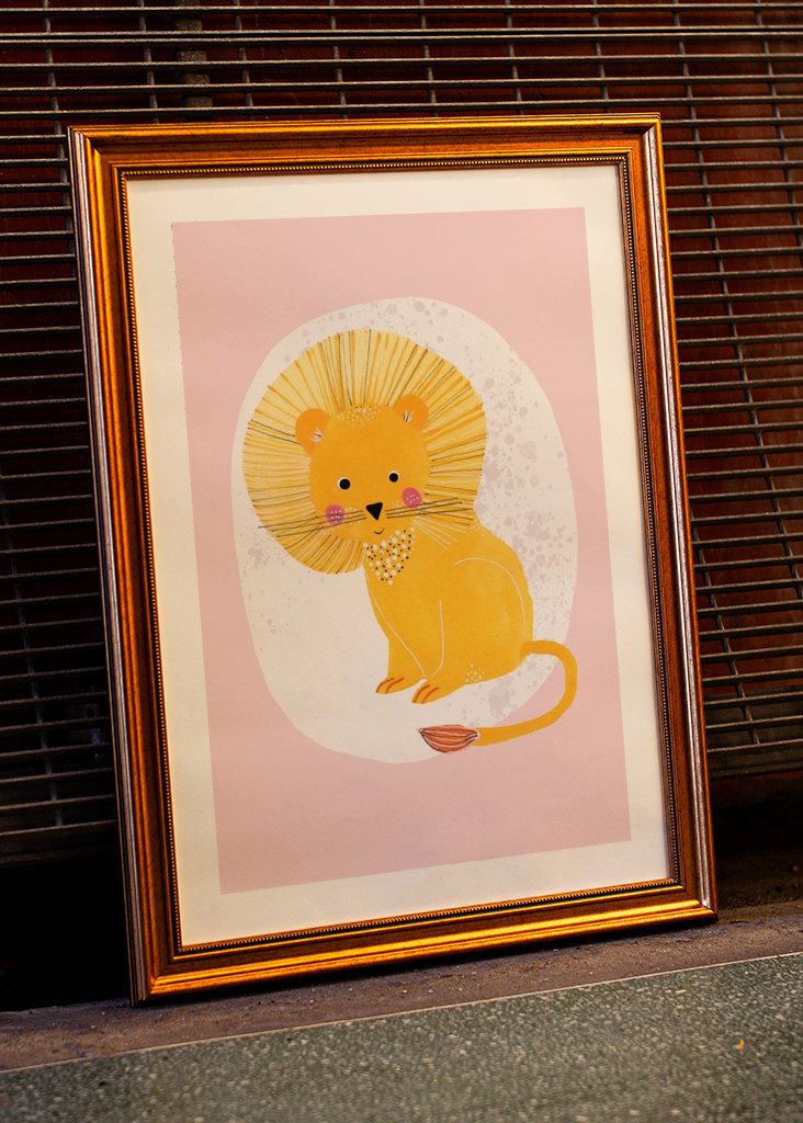 Lev s červenými tvářemi