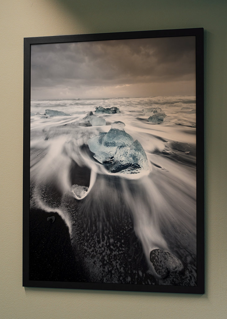 Eisblöcke in der Brandung