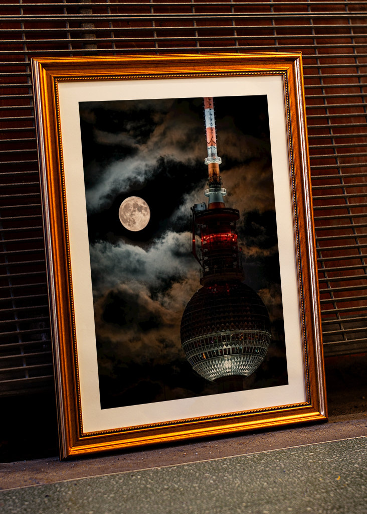 Vollmond am Fernsehturm