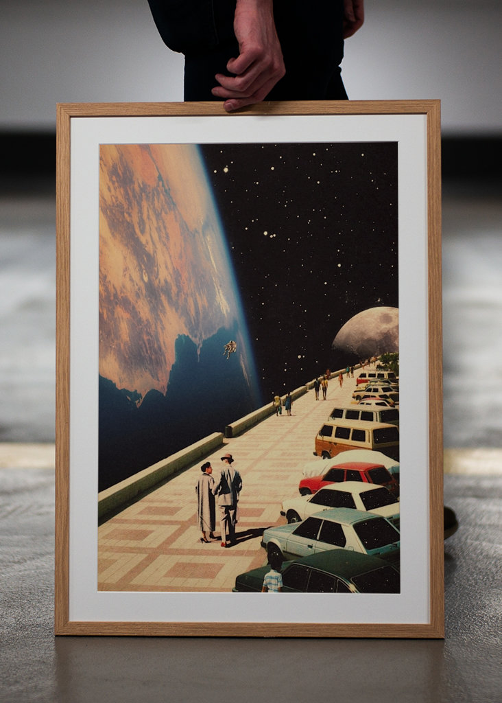 Vintage Space Promenade
