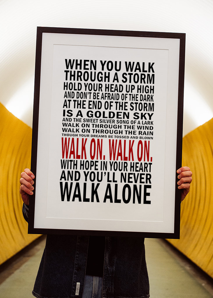 Plakát Nikdy nepůjdeš sám