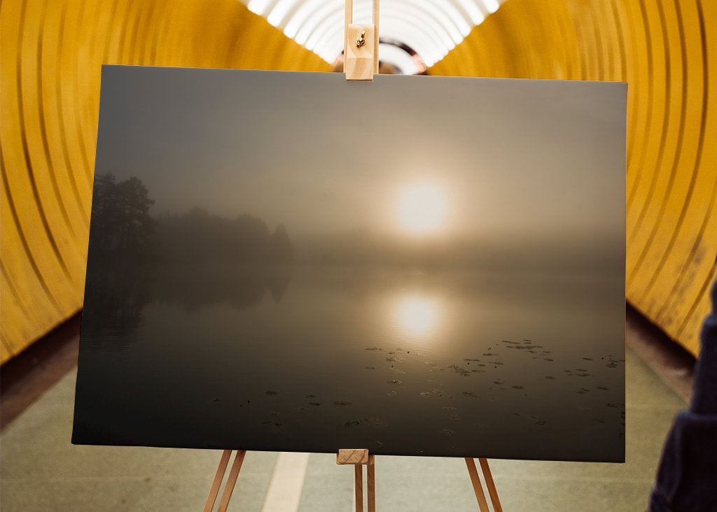 Morgendämmerung am See