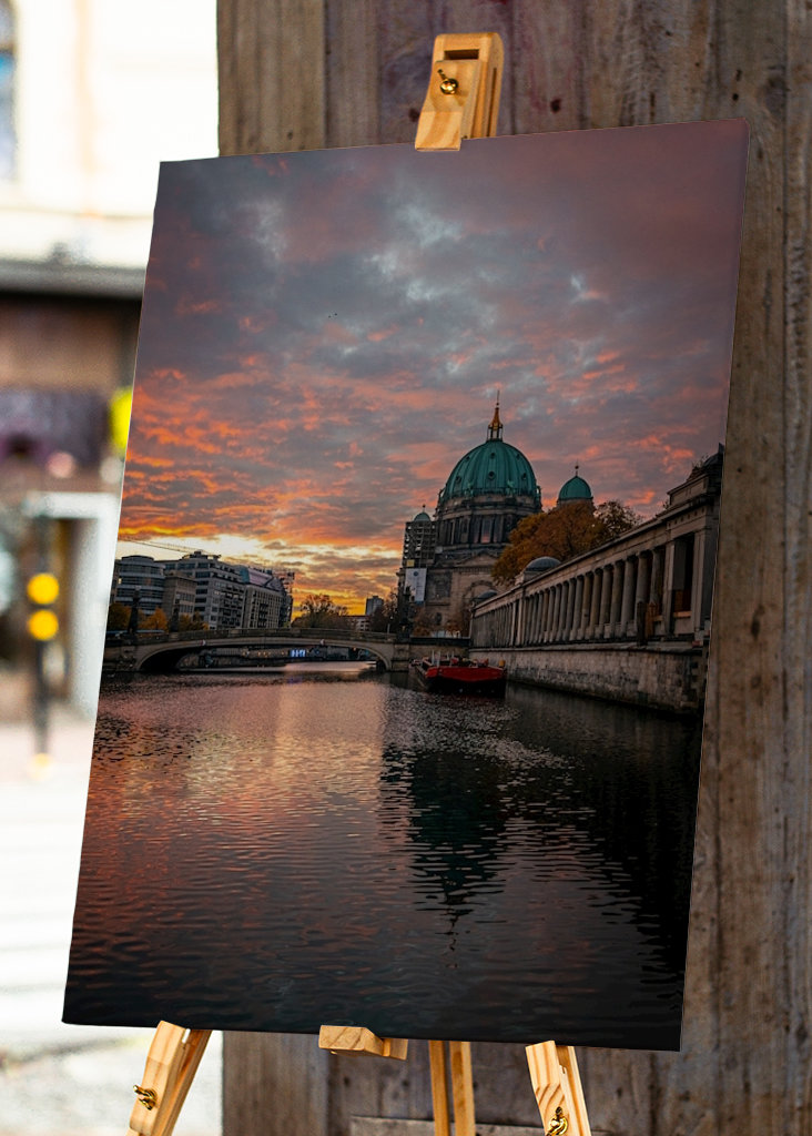 Berliner Dom Morgenrot