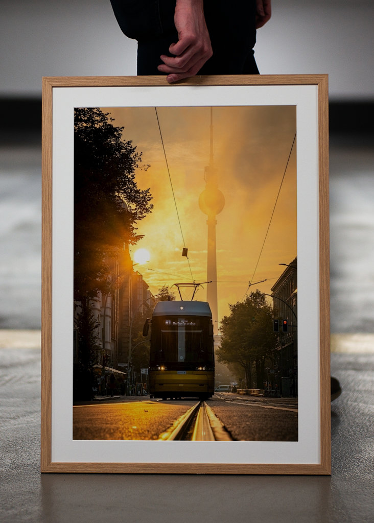 Oranienburger Straße 2