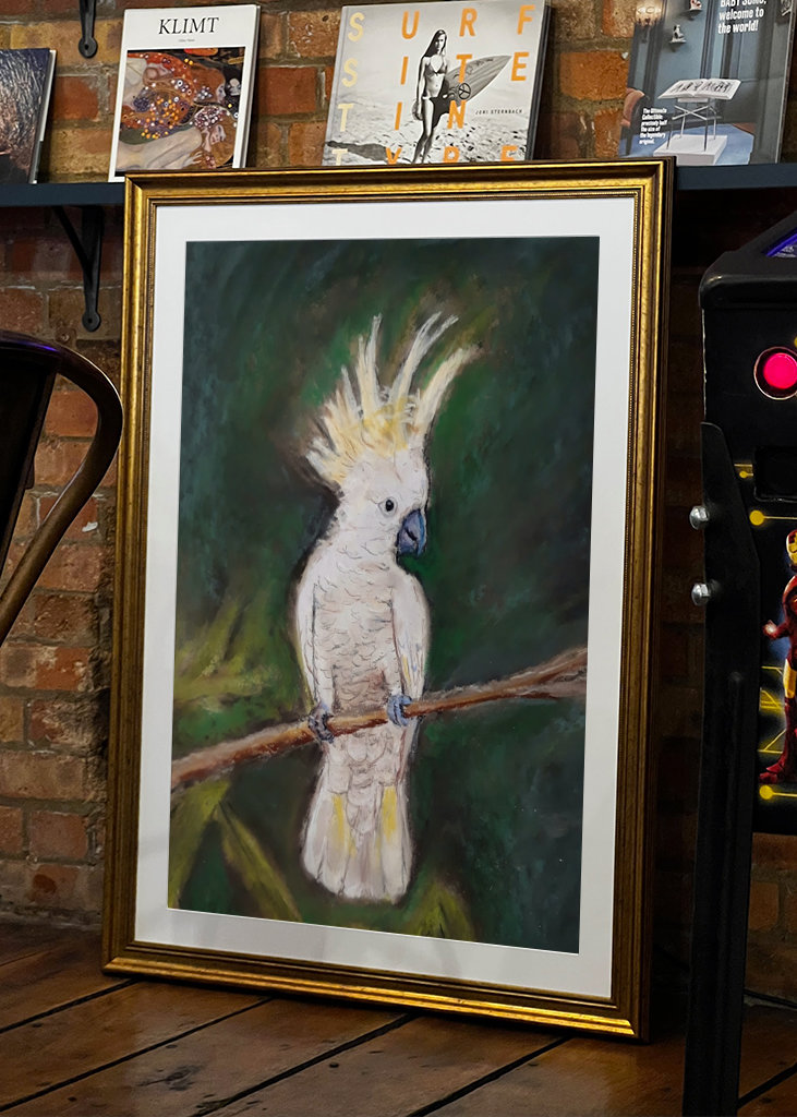 Cacatúa en el árbol