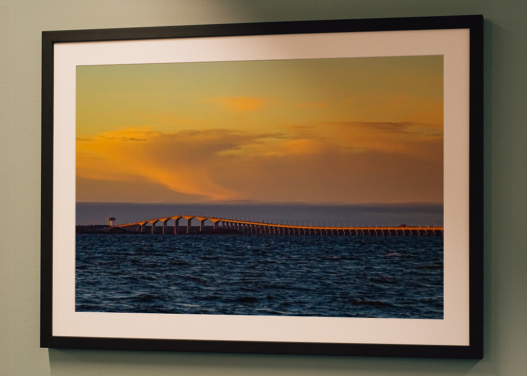 Die Ölandbrücke in der Abendsonne