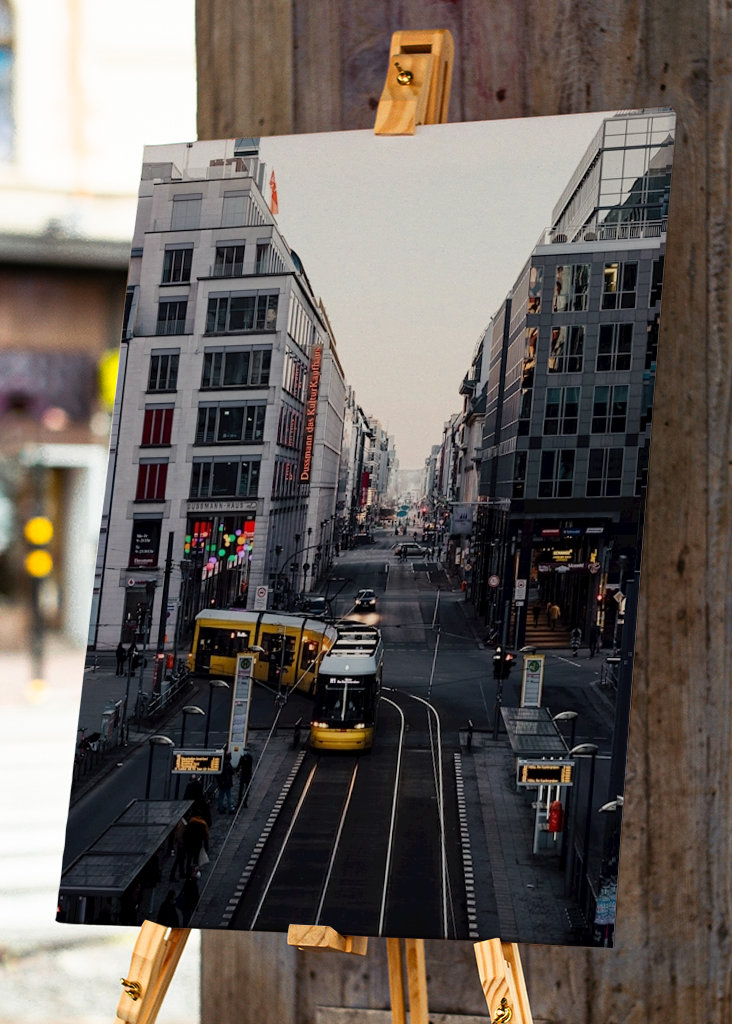 Berlin Friedrichstrasse & sporvogn