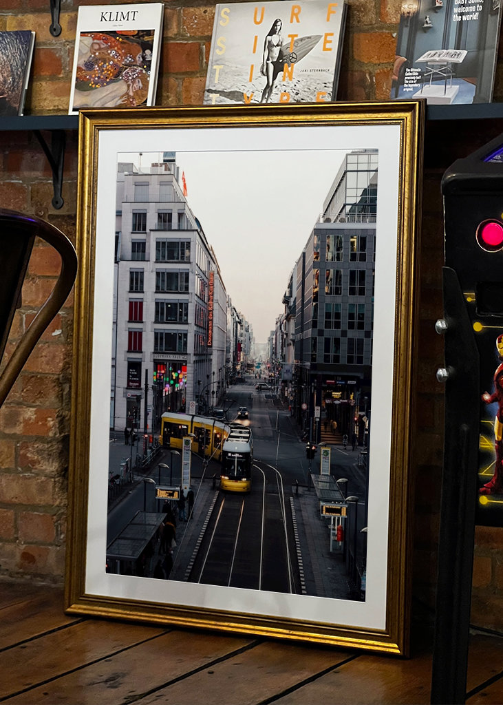 Berlin Friedrichstrasse & sporvogn