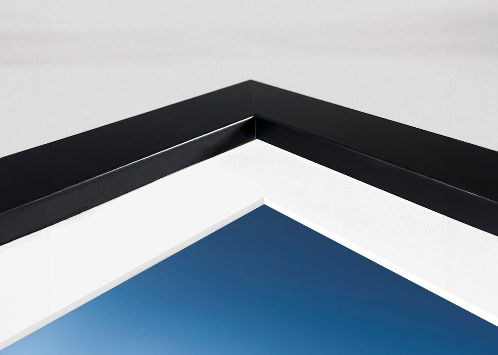 Osamelý strom na konci cesty